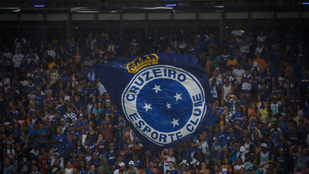 Cruzeiro perde para Coritiba em jogo marcado por 'batalha campal' > No  Ataque
