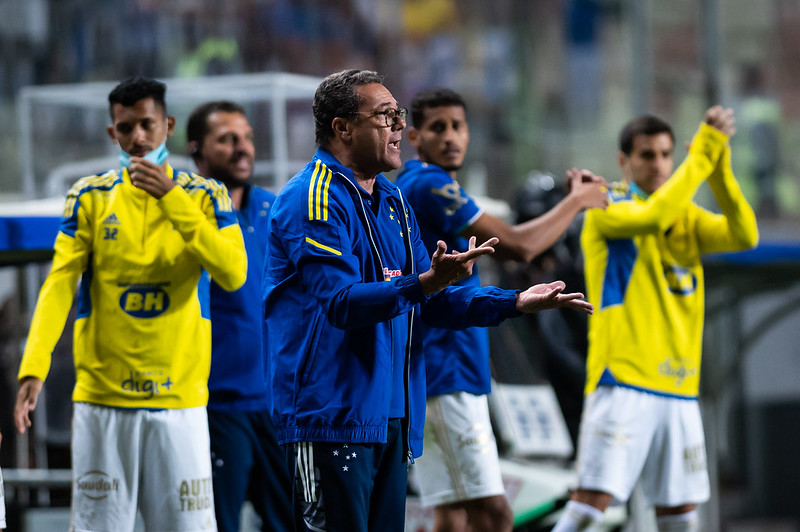 é pecado torcer para time de futebol