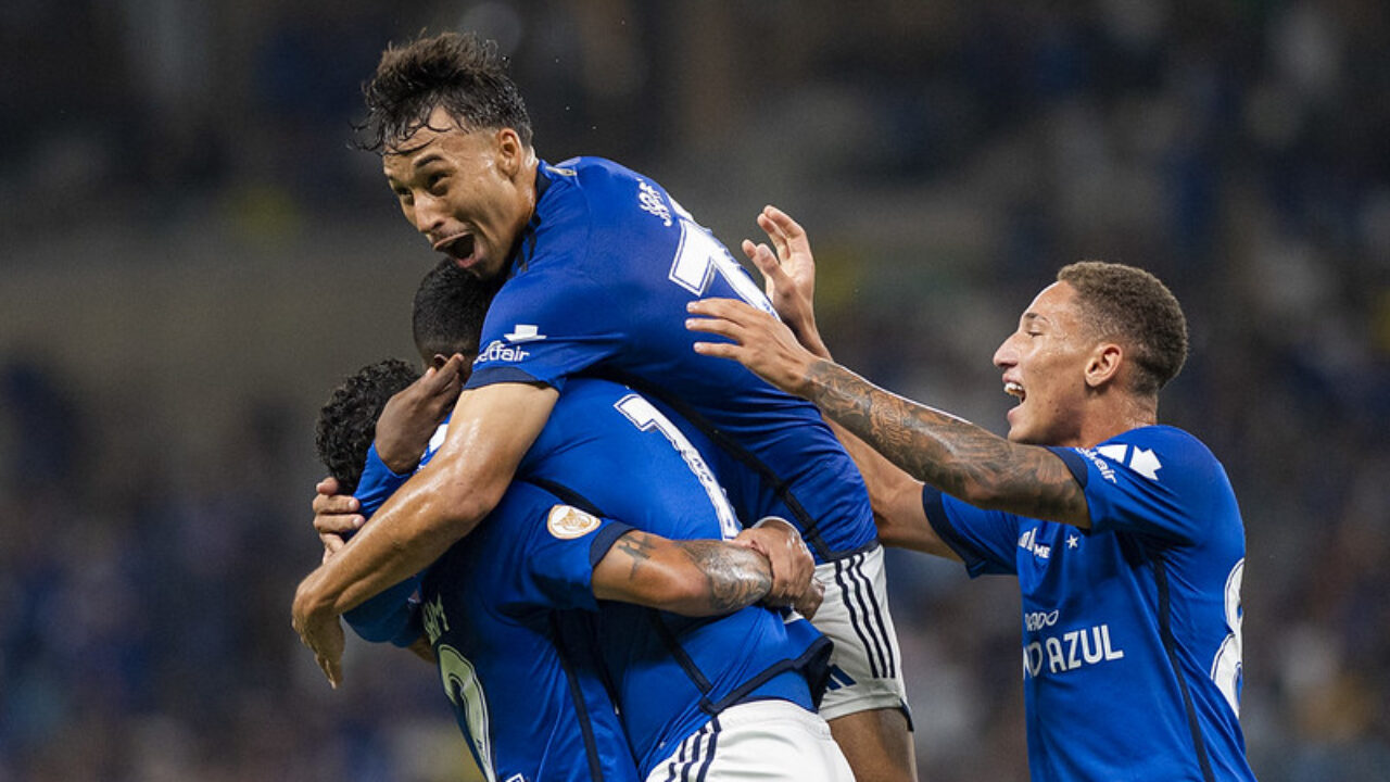 Chelsea é campeão mundial/ Nova Versão da música do Palmeiras NÃO TEM  mundial / Zuando o Palmeiras 